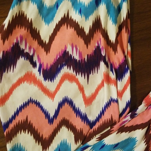 Super soft and cozy colorful Leggings. Never worn! - Picture 2 of 3